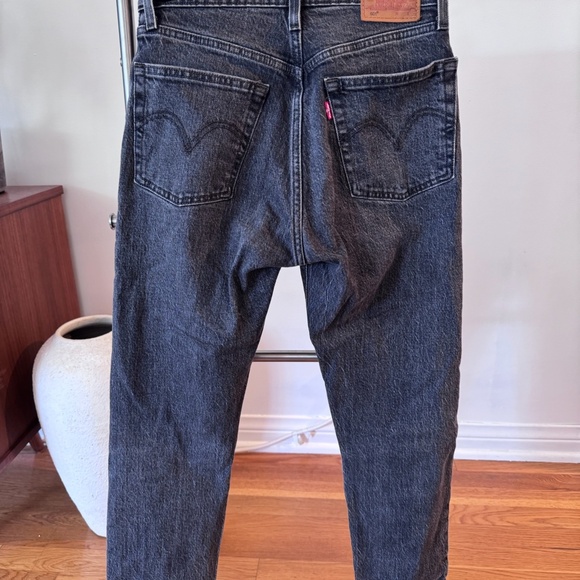 Levi's 501 Crop Stretch Denim - Washed Black - Picture 2 of 7